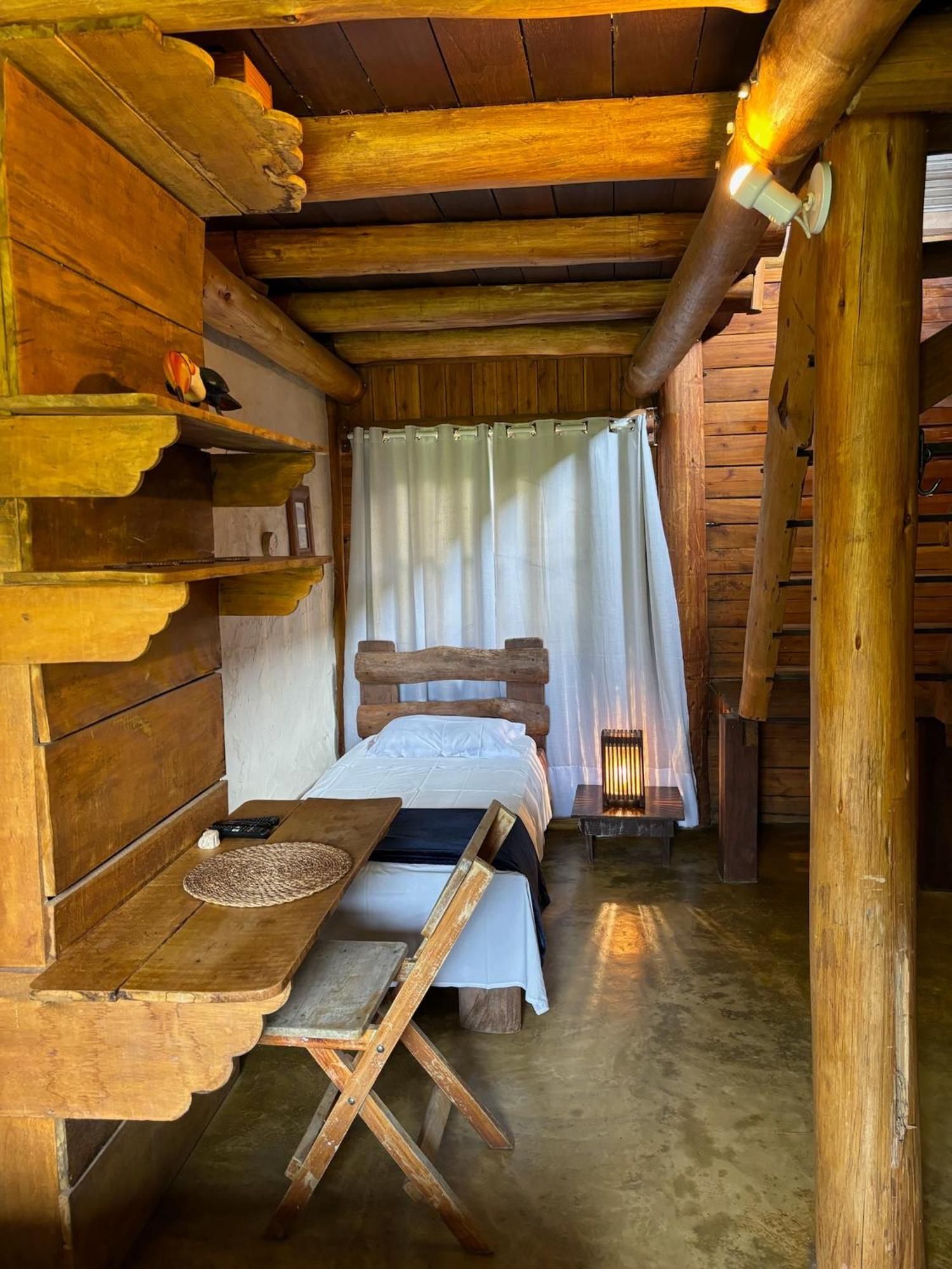 Cachoeira E Pousada Paraiso Dos Pandavas Алту-Параїзу-ді-Гояс Екстер'єр фото